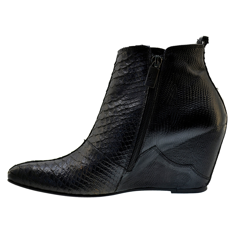 Women's Italian Shoes Jo Ghost 2311 Black Leather Print Python Wedge Boots